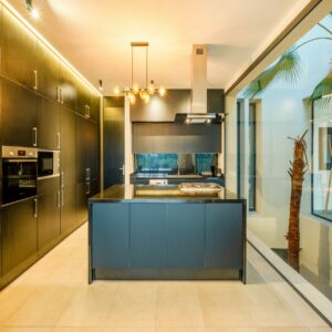 Marrakech Concierge: Personalized Services with Your Host